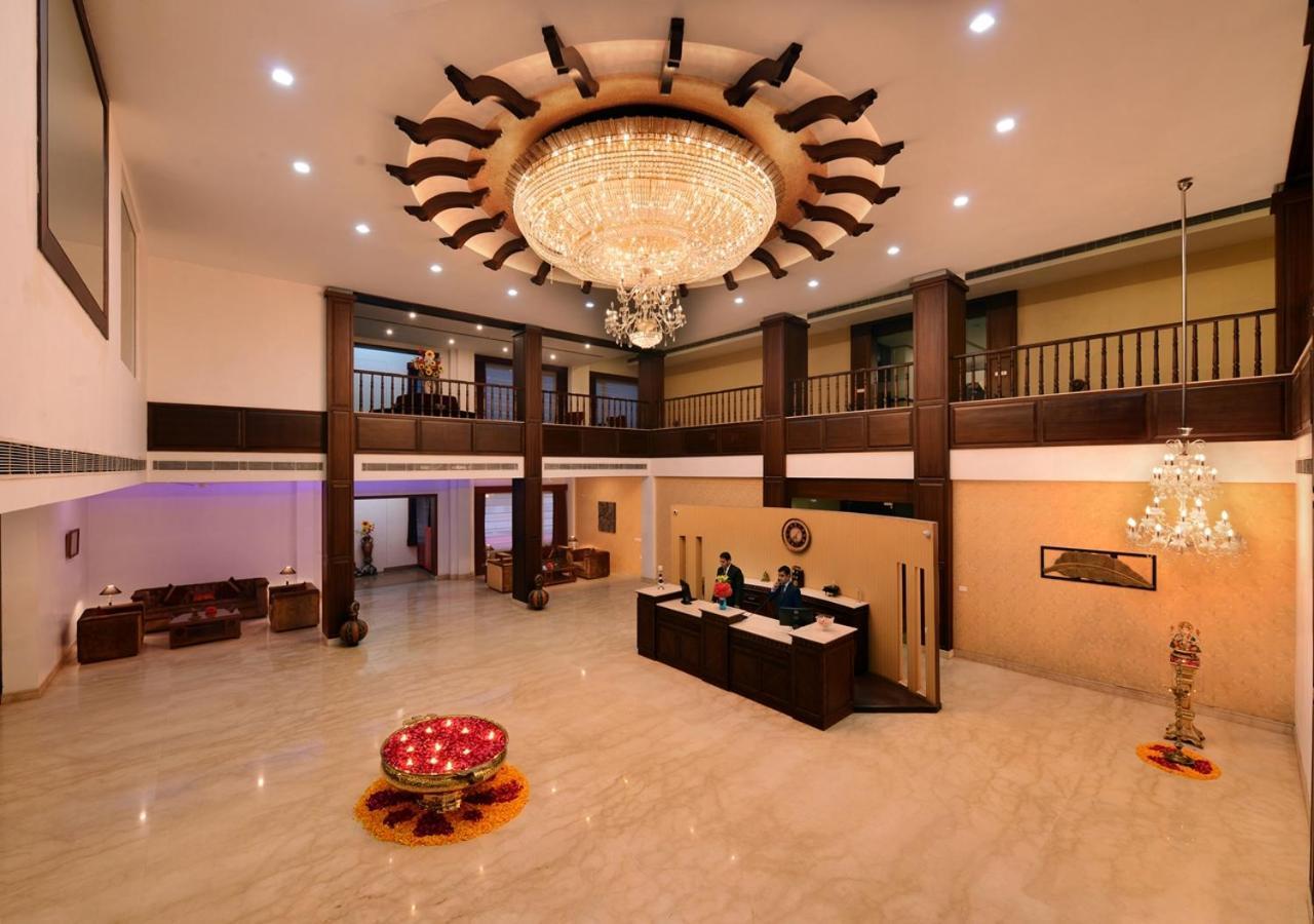 M B Greens Clarks Inn Moradabad Exterior photo