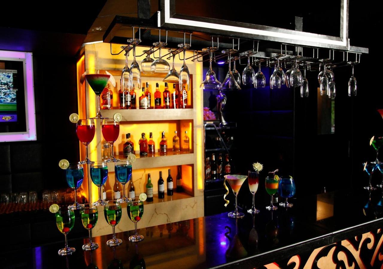 M B Greens Clarks Inn Moradabad Exterior photo