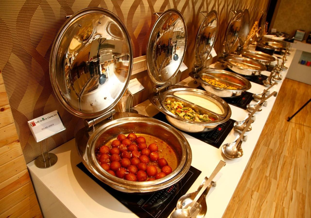M B Greens Clarks Inn Moradabad Exterior photo